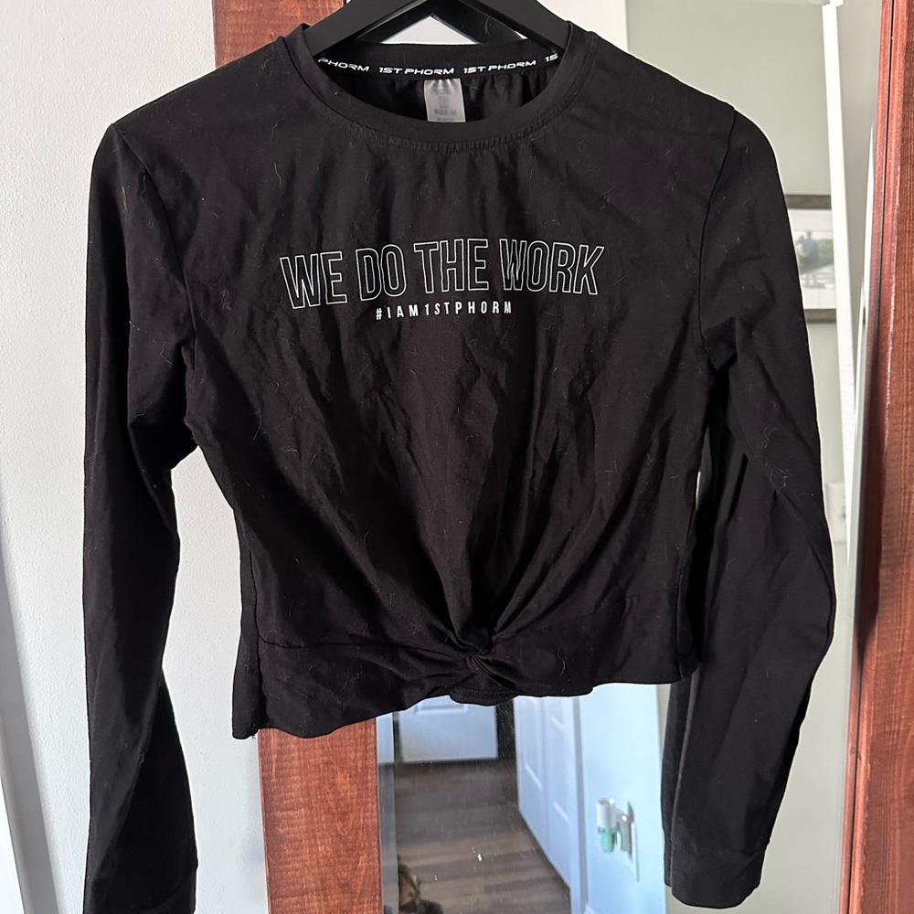 1st Phorm cropped shirt